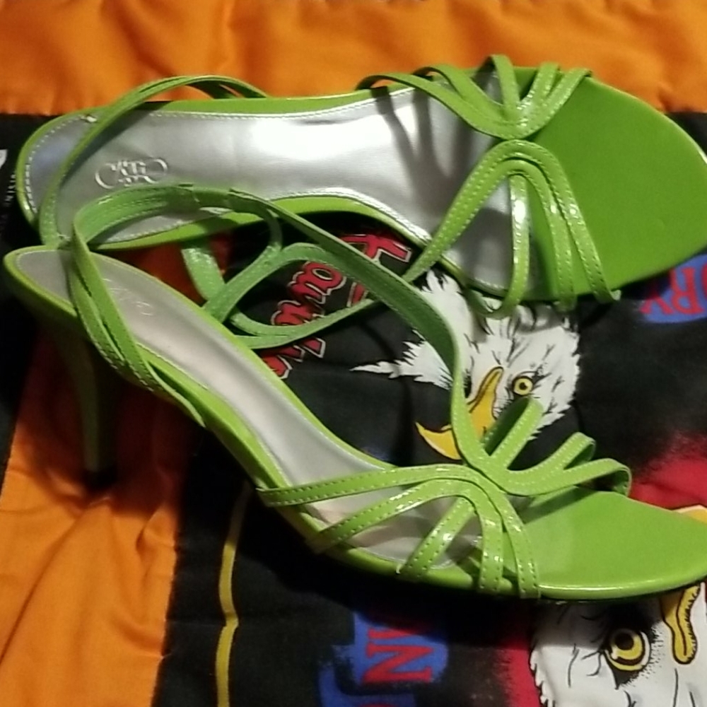 Womens heels